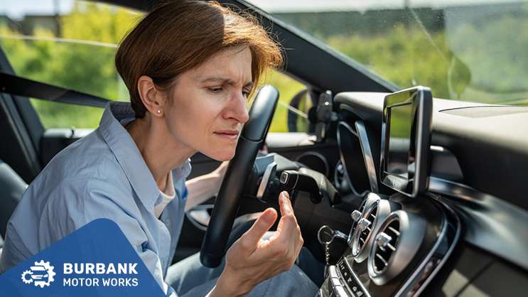 Unusual-Warning-Sounds-in-a-Car-to-Lookout-For